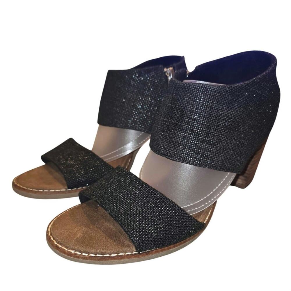 Toms Textured Sandals Womens Size 9 Black Ankle Strap Zip Open Toe Comfort
